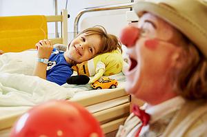 Schenken Sie Kindern wie Kaya ein Lachen